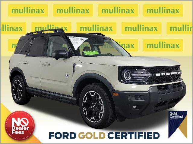 Certified 2025 Ford Bronco Sport Outer Banks w/ Outer Banks Tech Package+ AWD/4WD image 1