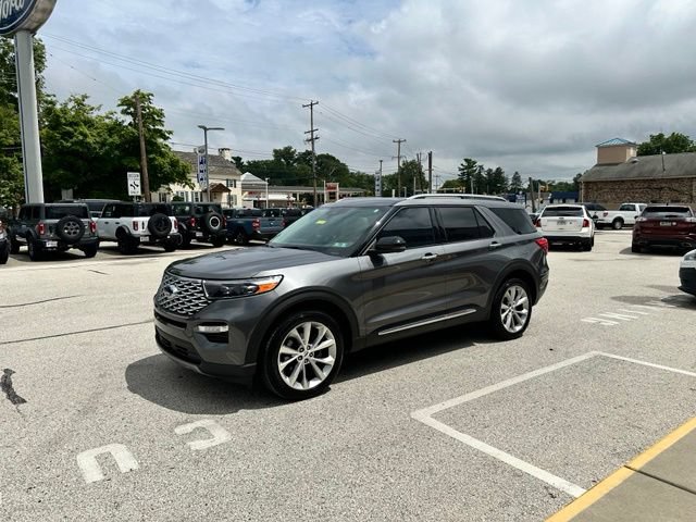 Certified 2021 Ford Explorer Platinum w/ Equipment Group 601A AWD/4WD image 7