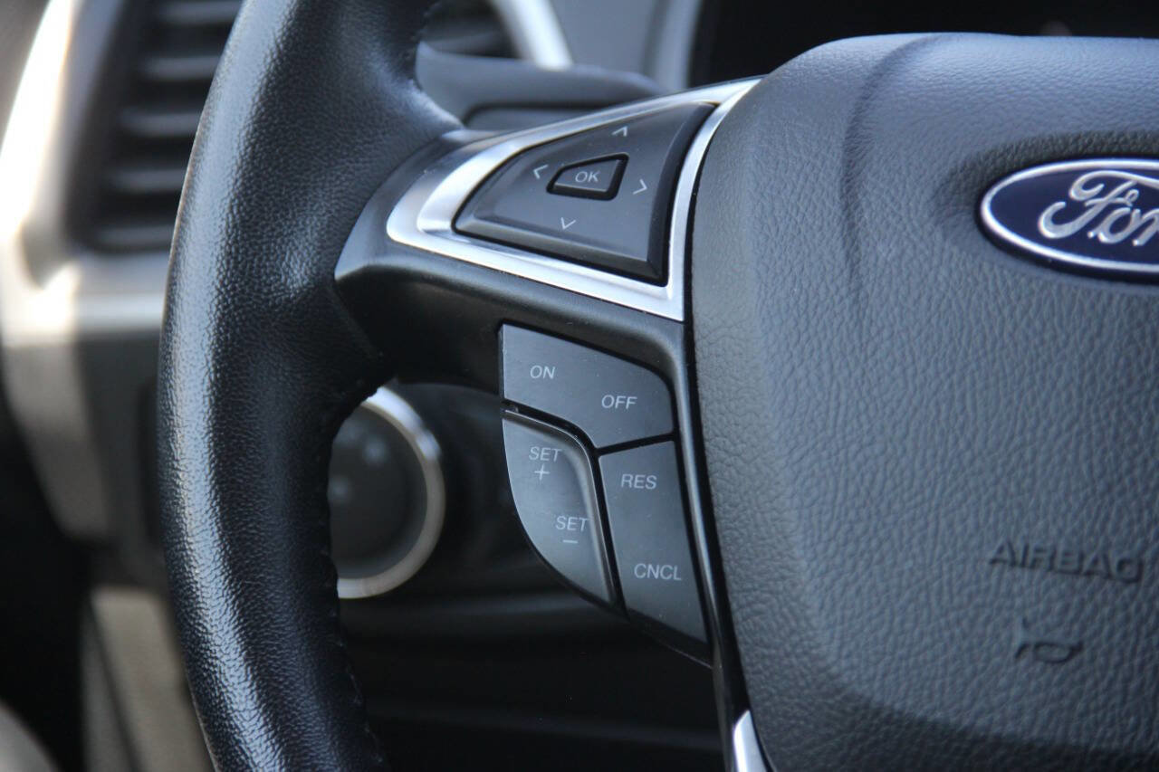 Certified 2023 Ford Edge SEL image 19