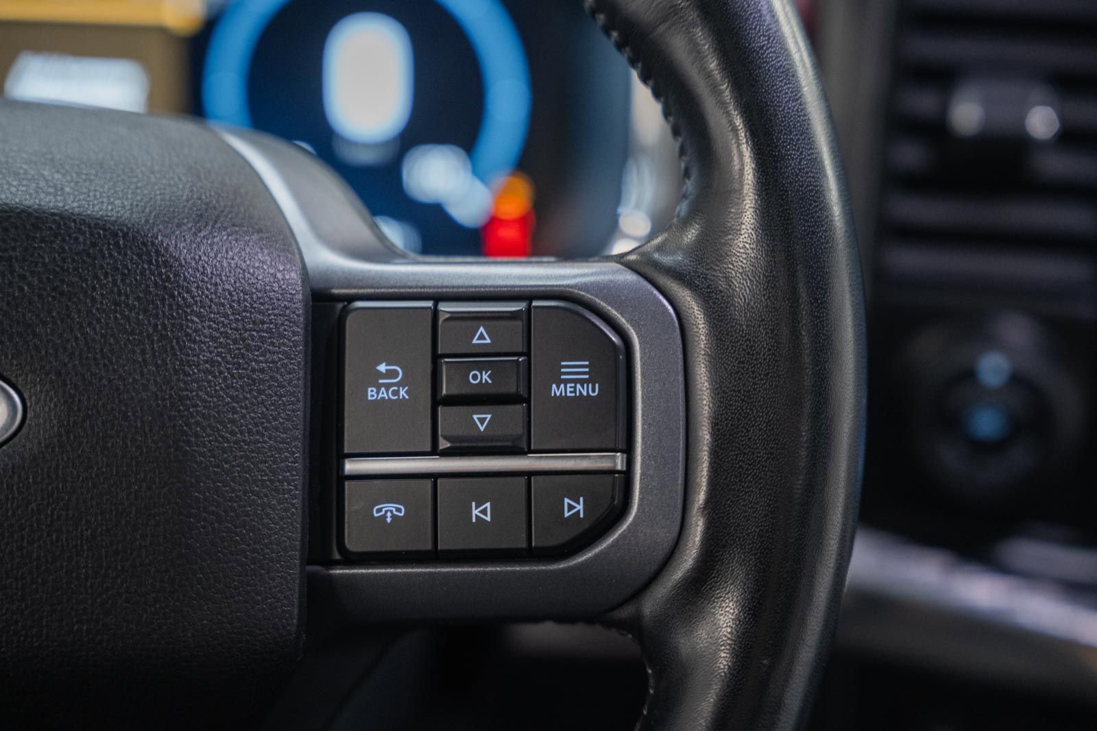 Certified 2023 Ford F150 Lariat w/ Equipment Group 502A High image 39