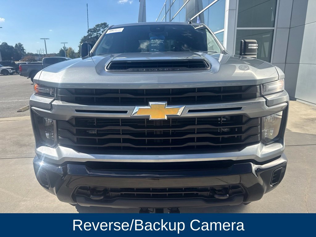 Used 2024 Chevrolet Silverado 2500 Custom w/ Custom Value Package AWD/4WD image 2