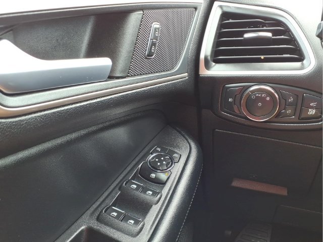 Certified 2022 Ford Edge SEL w/ Convenience Package AWD/4WD image 29