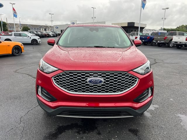 Certified 2024 Ford Edge SEL w/ Convenience Package AWD/4WD image 2