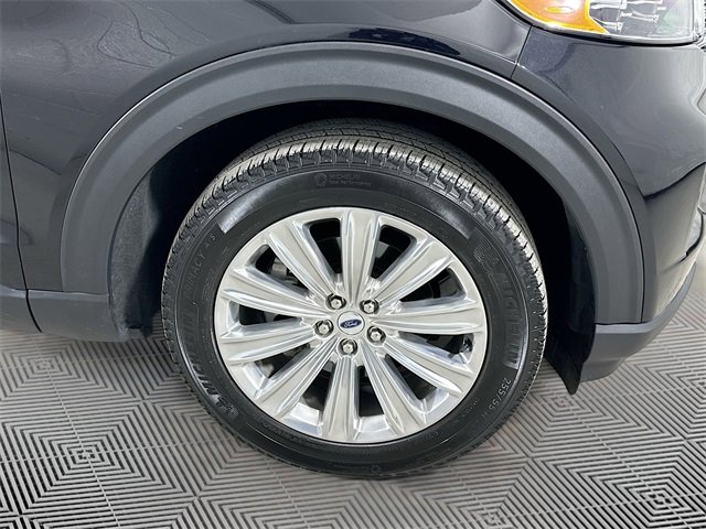 Certified 2023 Ford Explorer Limited w/ Limited Technology Package image 17
