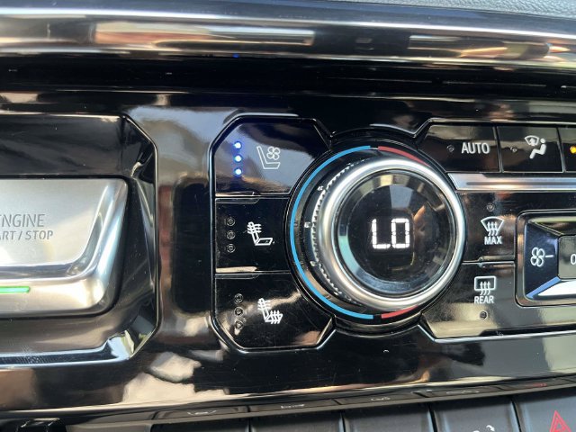 Used 2023 GMC Sierra 1500 AT4 w/ AT4 Premium Package AWD/4WD image 33