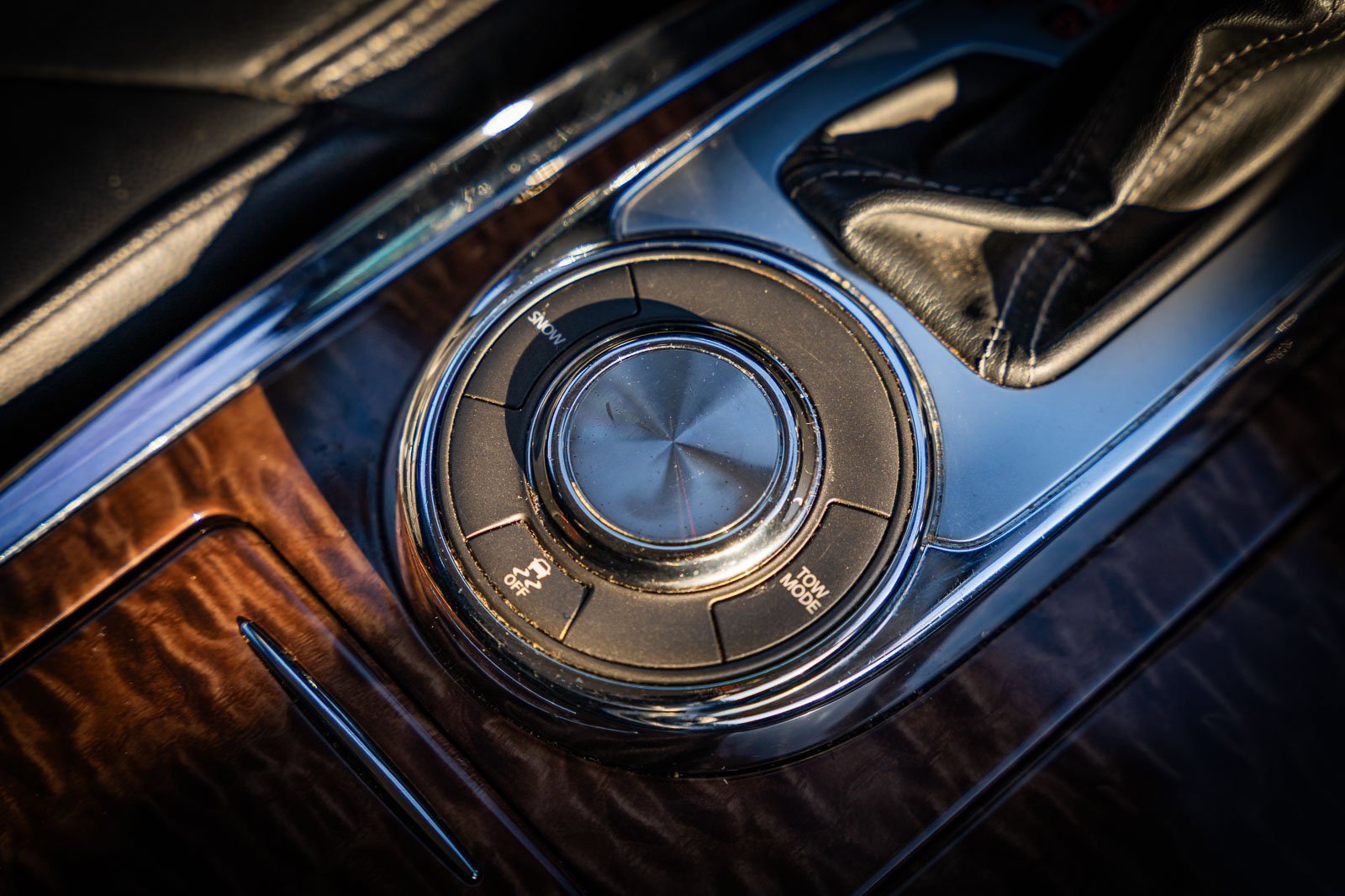 Used 2020 Nissan Armada SV w/ Driver Package image 30