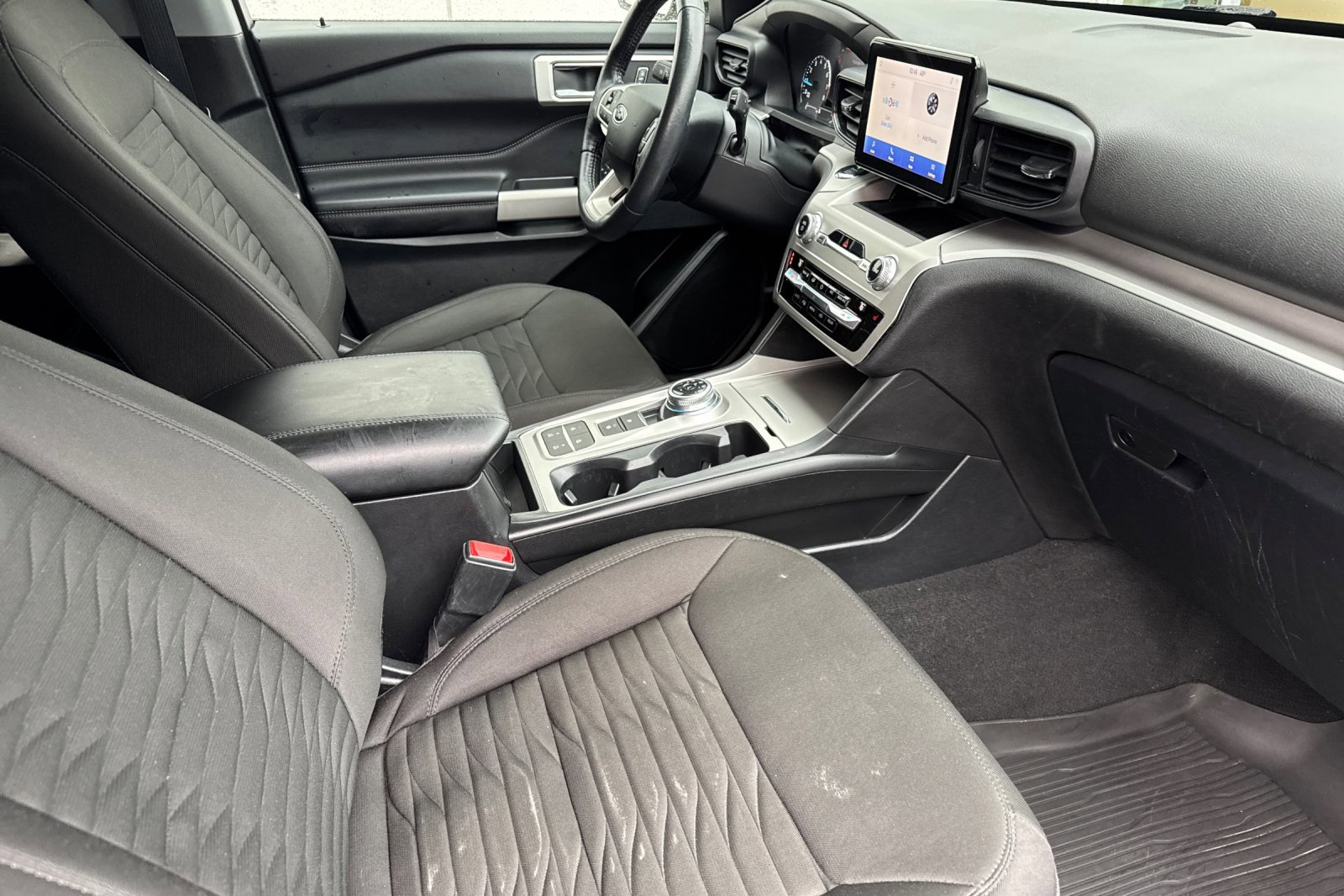 Certified 2021 Ford Explorer XLT image 17