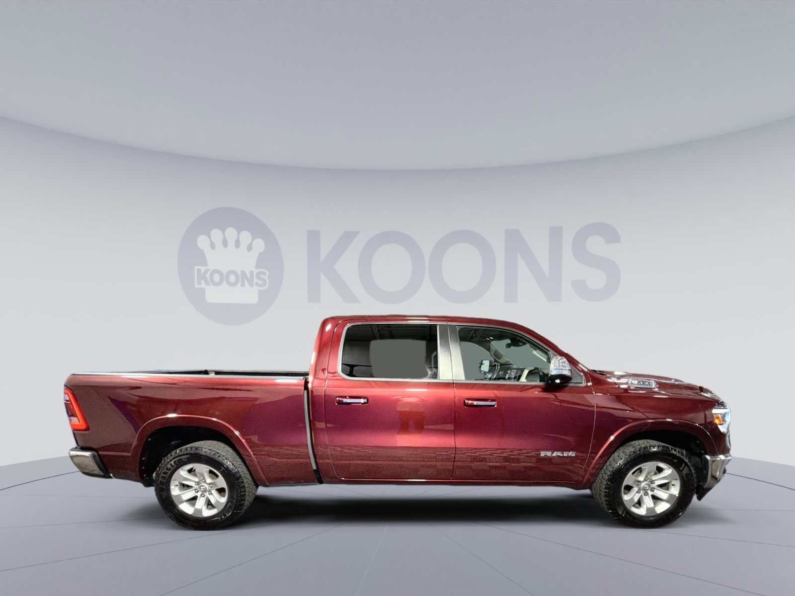 Used 2022 RAM 1500 Laramie AWD/4WD image 7