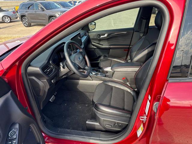 Certified 2024 Ford Escape ST-Line w/ Tech Pack #1 FWD image 19