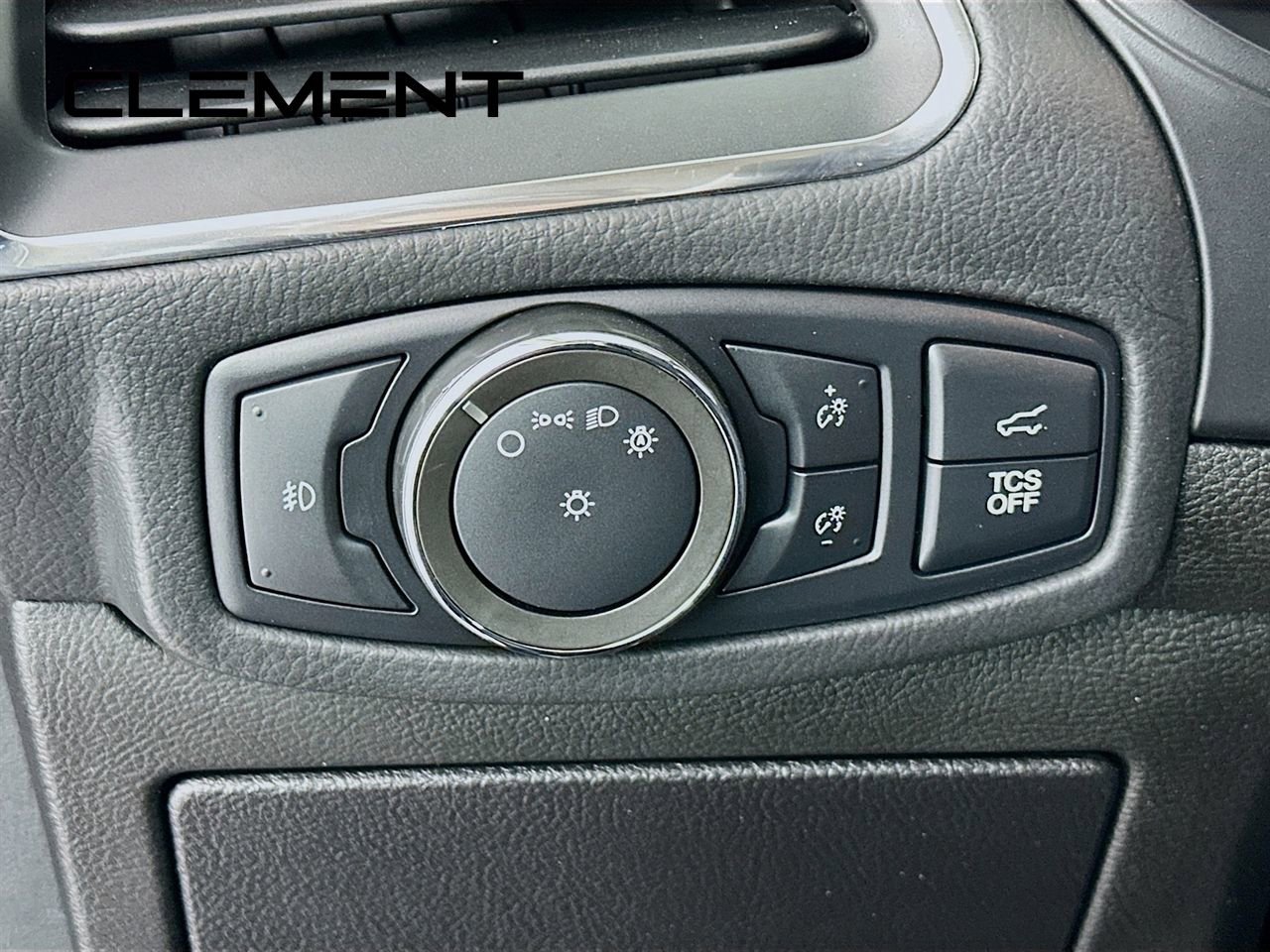 Certified 2022 Ford Edge Titanium image 14