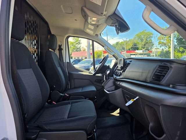 Certified 2025 Ford Transit 250 Low Roof w/ Exterior Upgrade Package RWD image 16