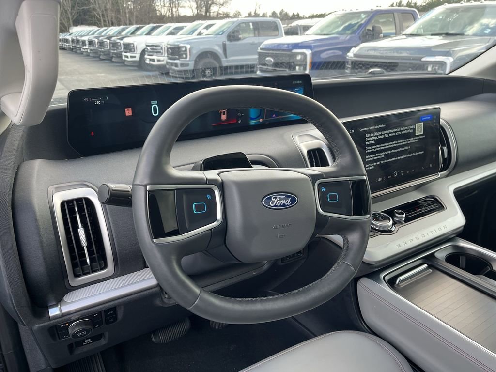 Certified 2025 Ford Expedition Max Active AWD/4WD image 7