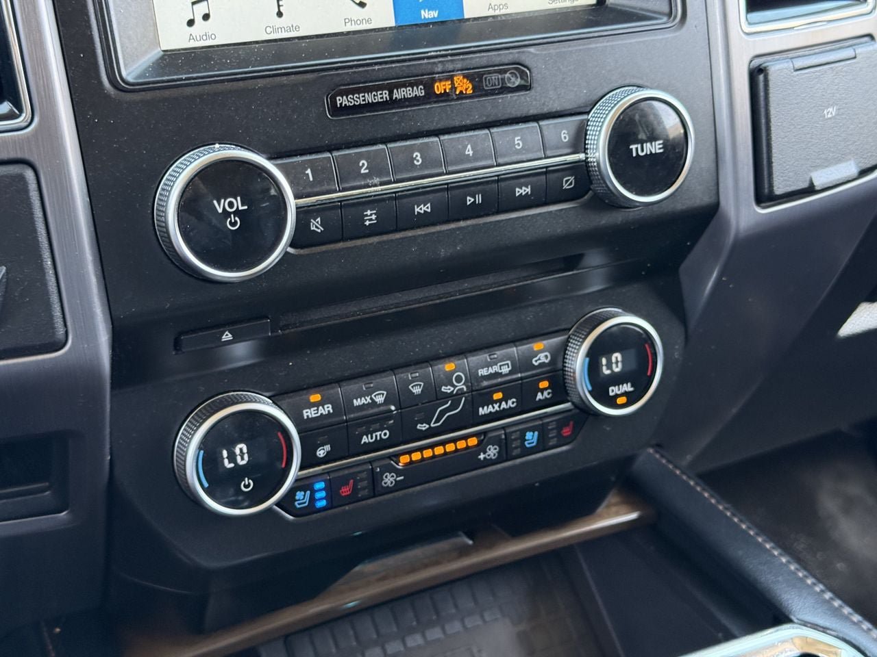 Certified 2018 Ford Expedition Max Platinum AWD/4WD image 20
