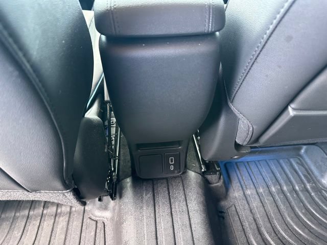 Used 2026 Buick Encore GX Sport Touring w/ Comfort Package AWD/4WD image 14