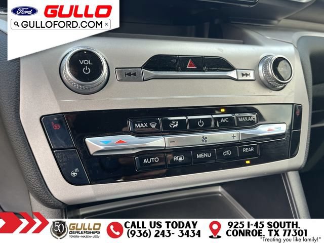 Certified 2022 Ford Explorer XLT w/ Equipment Group 202A RWD image 26