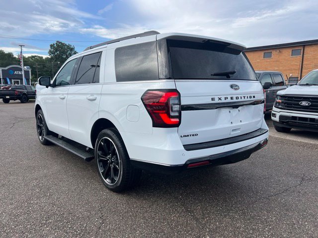 Certified 2023 Ford Expedition Limited AWD/4WD image 6