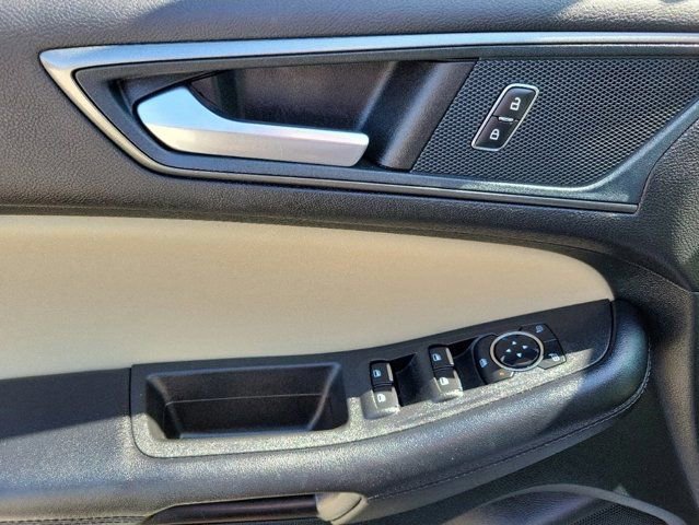 Certified 2024 Ford Edge SE image 21