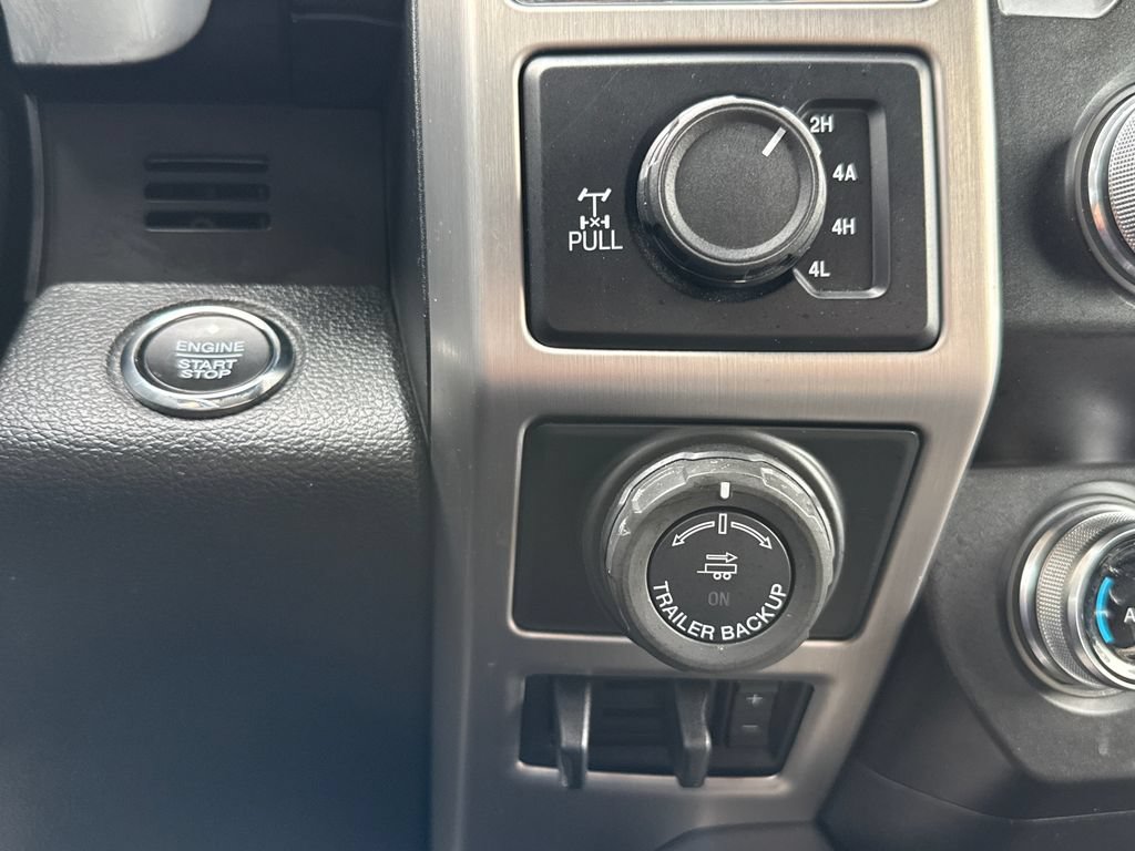 Certified 2019 Ford F150 Platinum w/ Equipment Group 701A Luxury AWD/4WD image 26