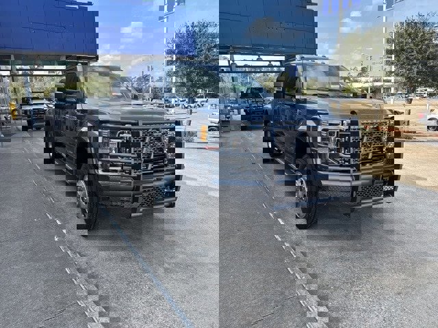 Certified 2022 Ford F450 Lariat w/ Lariat Ultimate Package image 6