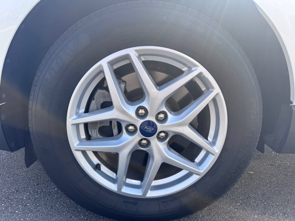 Certified 2022 Ford Edge SEL AWD/4WD image 9