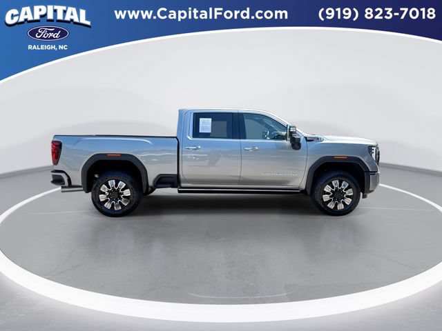 Used 2025 GMC Sierra 2500 Denali w/ Denali Reserve Package AWD/4WD image 9