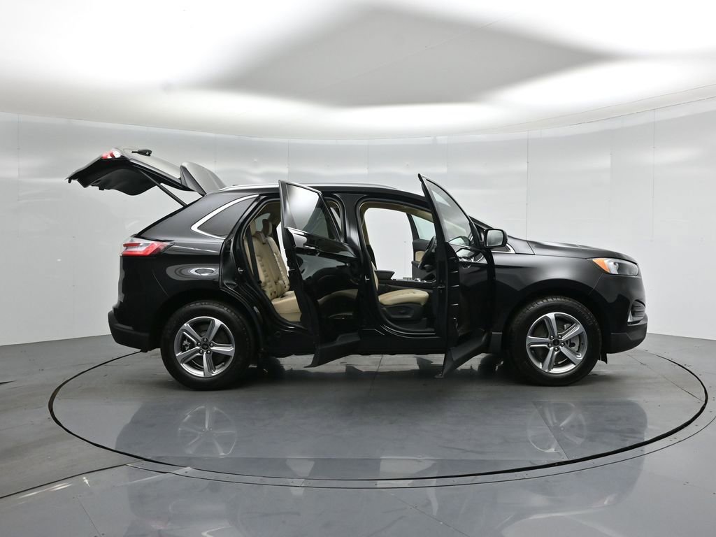 Certified 2023 Ford Edge SEL w/ Convenience Package AWD/4WD image 5