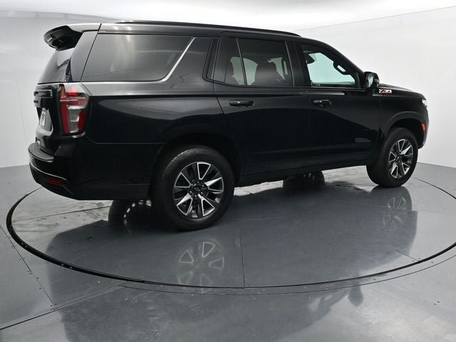 Used 2023 Chevrolet Tahoe Z71 w/ Luxury Package AWD/4WD image 10