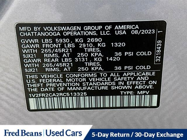 Used 2024 Volkswagen Atlas SEL Premium R-Line image 39