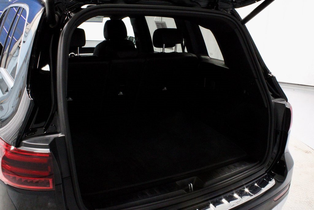 Used 2025 Mercedes-Benz GLB 250 GLB 250 image 13