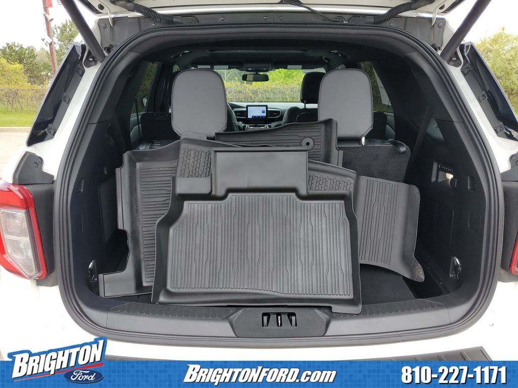 Certified 2024 Ford Explorer ST w/ Equipment Group 401A AWD/4WD image 6