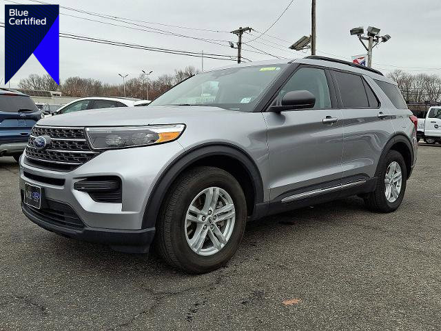 Certified 2023 Ford Explorer XLT image 1