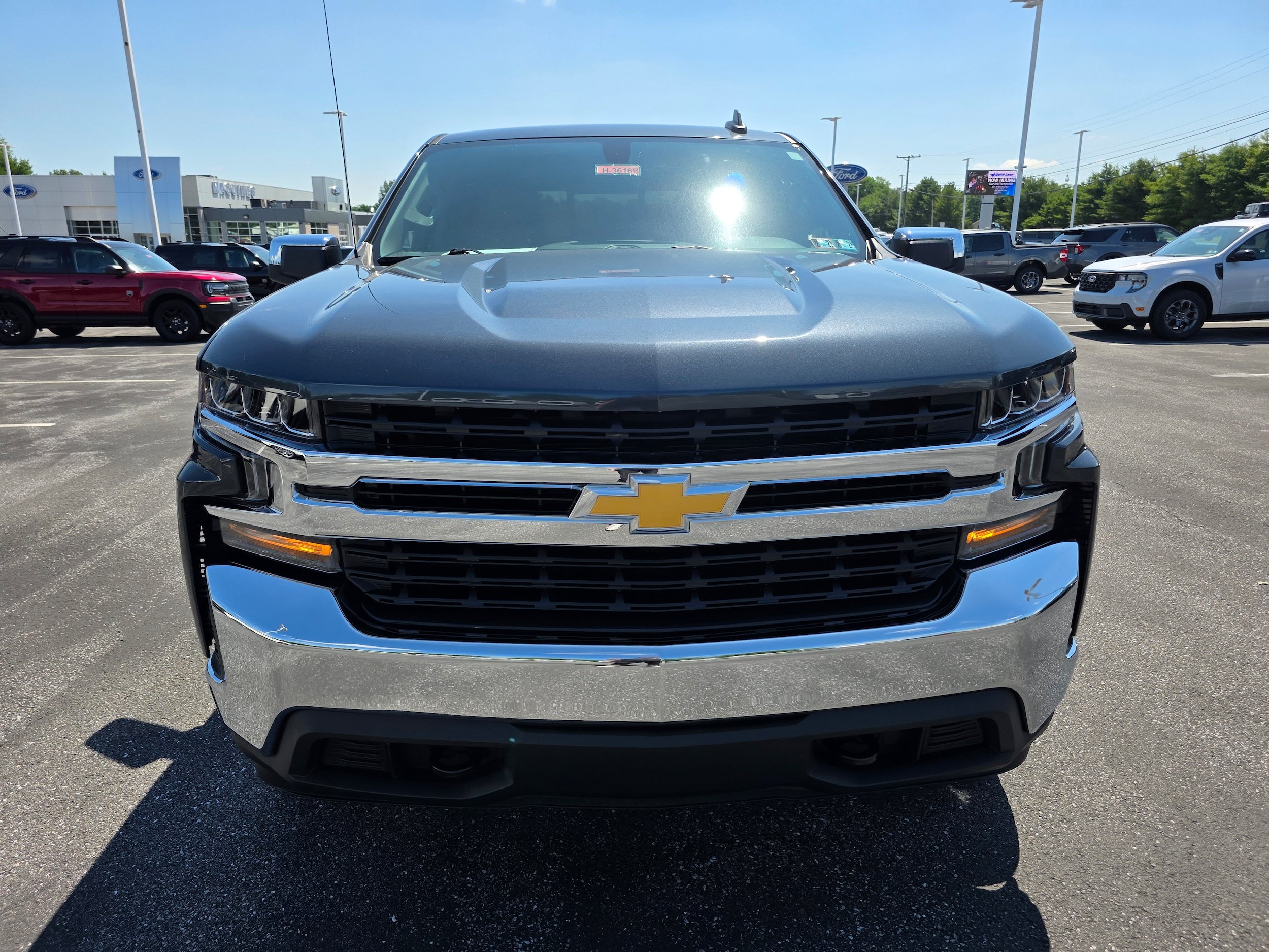 Used 2019 Chevrolet Silverado 1500 LT w/ All-Star Edition AWD/4WD image 8