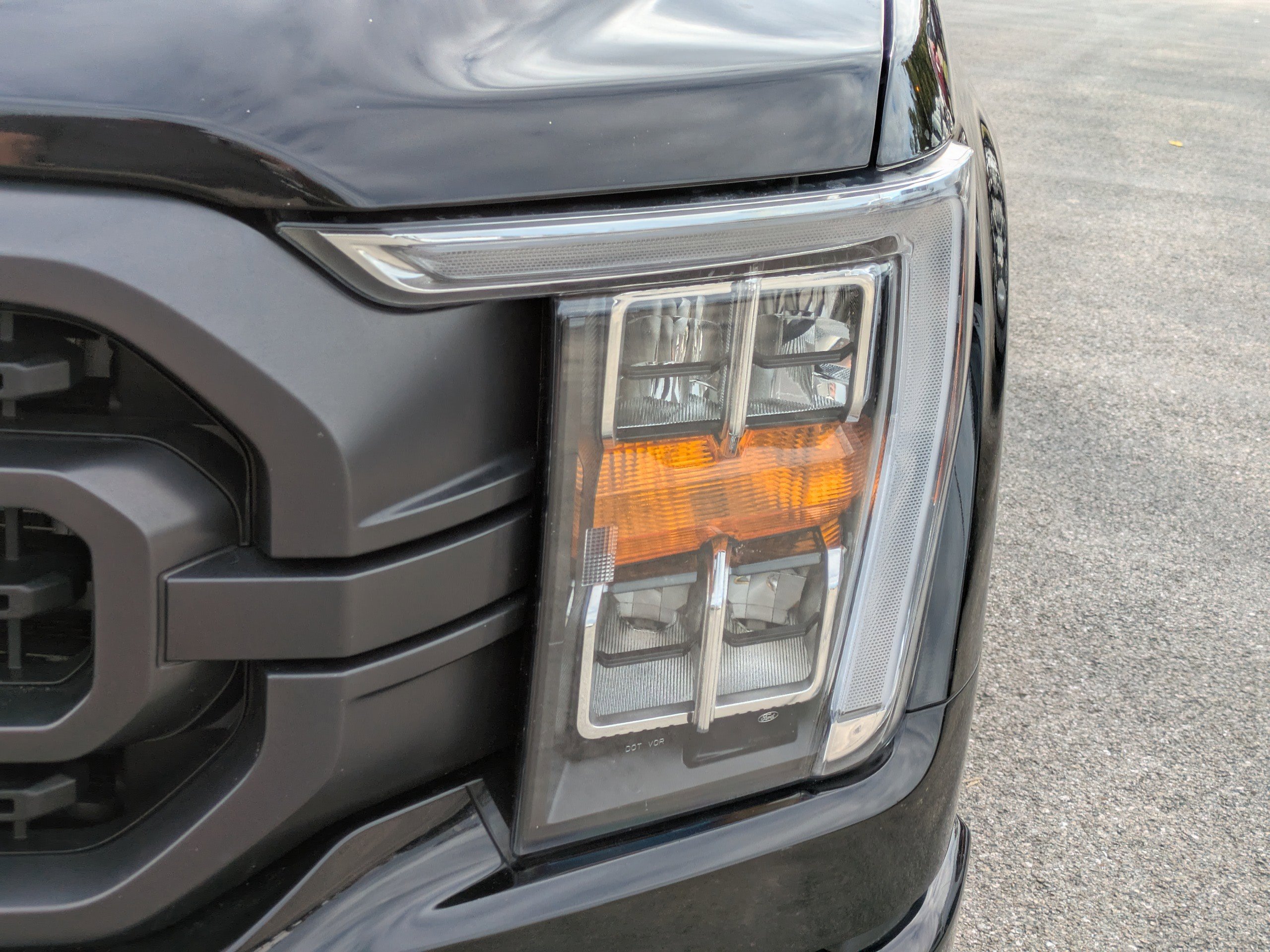 Certified 2022 Ford F150 XLT w/ Equipment Group 302A High image 9