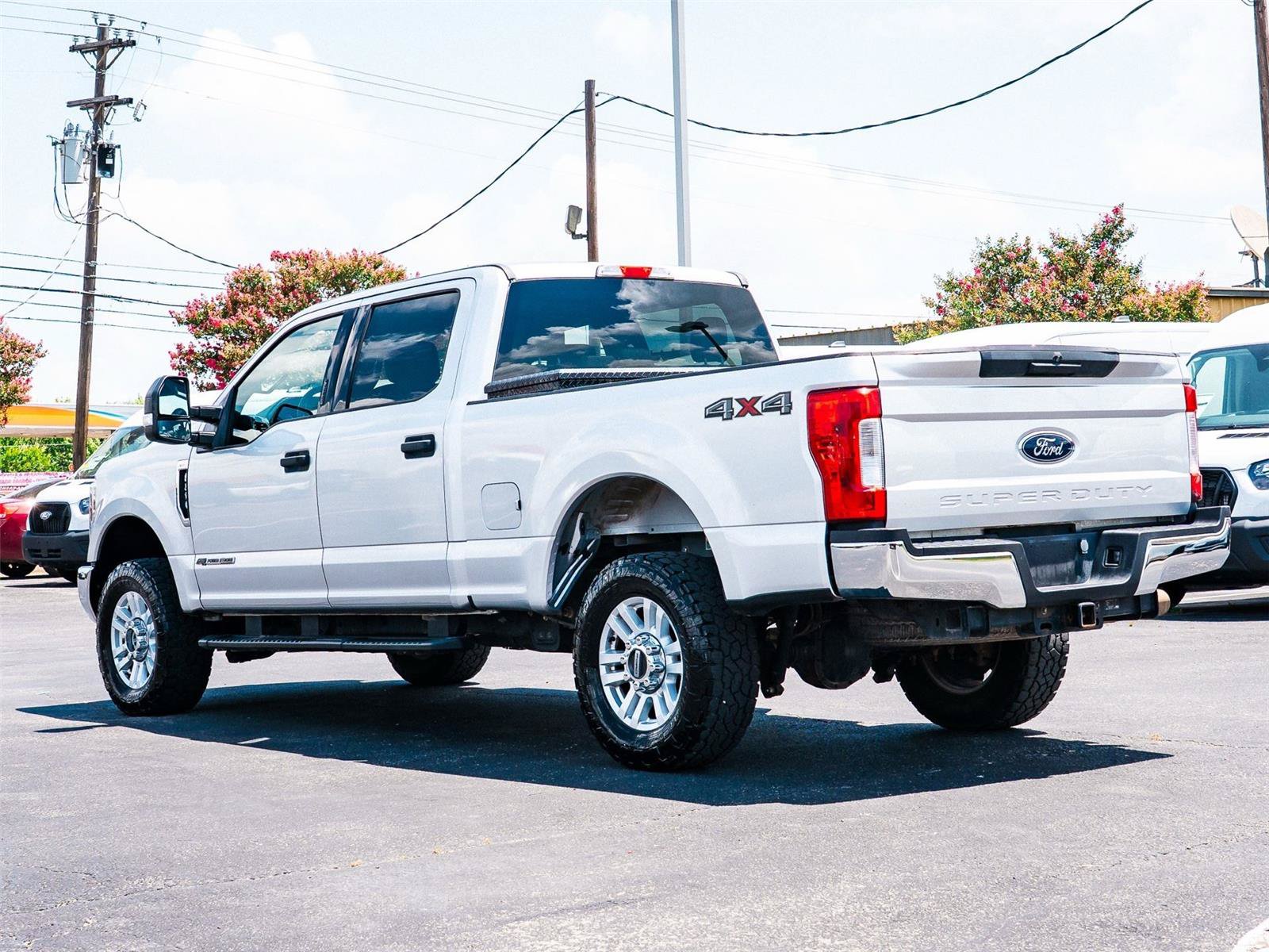 Certified 2019 Ford F250 XLT AWD/4WD image 5