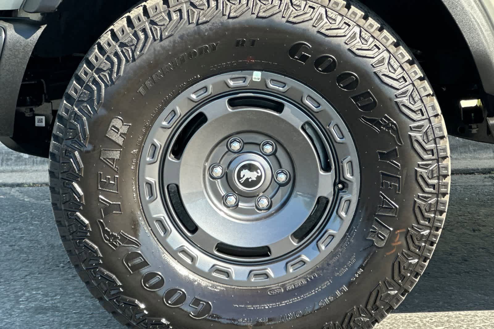 Certified 2025 Ford Bronco Big Bend w/ Black Diamond Package AWD/4WD image 27