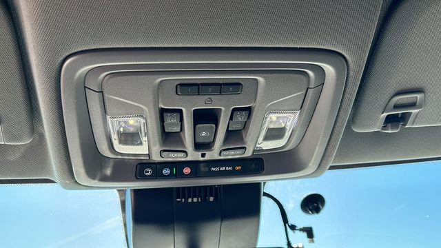 Used 2024 Chevrolet Silverado 1500 LT Trail Boss w/ Convenience Package II image 23