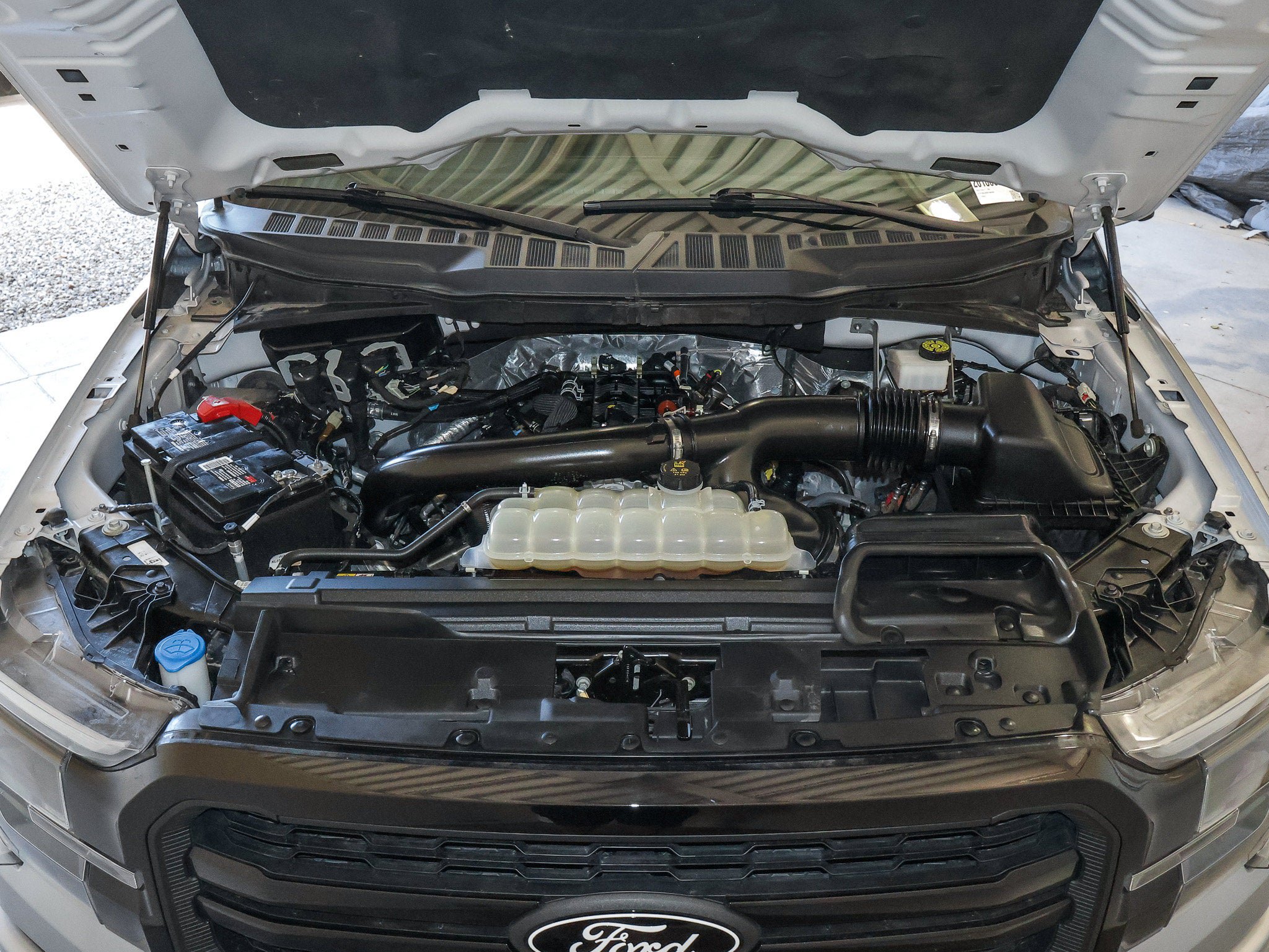 Certified 2024 Ford F150 Lariat w/ FX4 Off-Road Package AWD/4WD image 21