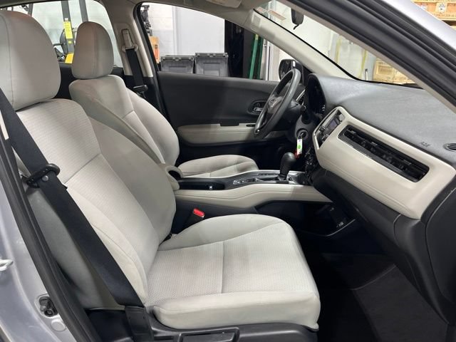 Used 2022 Honda HR-V LX image 30