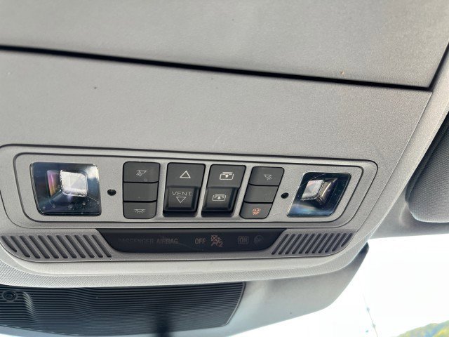 Certified 2022 Ford Explorer XLT w/ Equipment Group 202A image 19