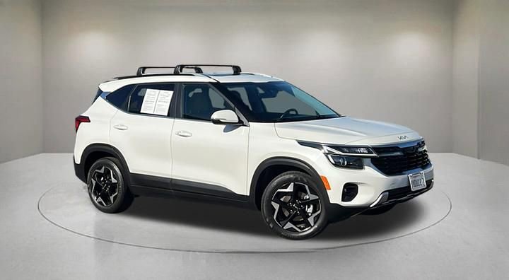 Used 2025 Kia Seltos EX w/ EX Sunroof Package