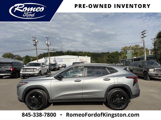 Used 2024 Chevrolet Trax ACTIV w/ Sunroof Package FWD image 8