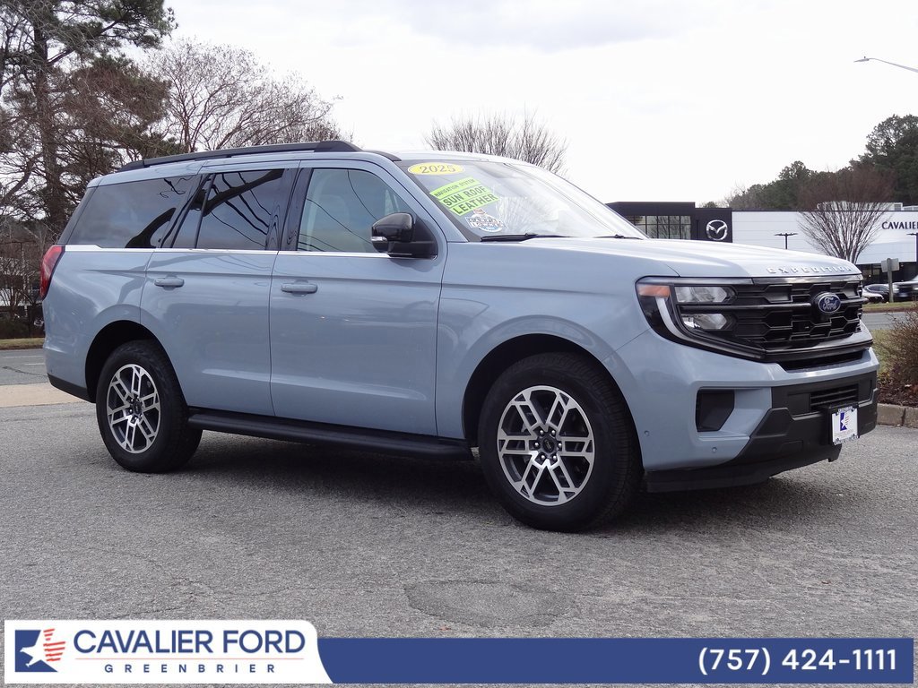 Certified 2025 Ford Expedition Active image 8