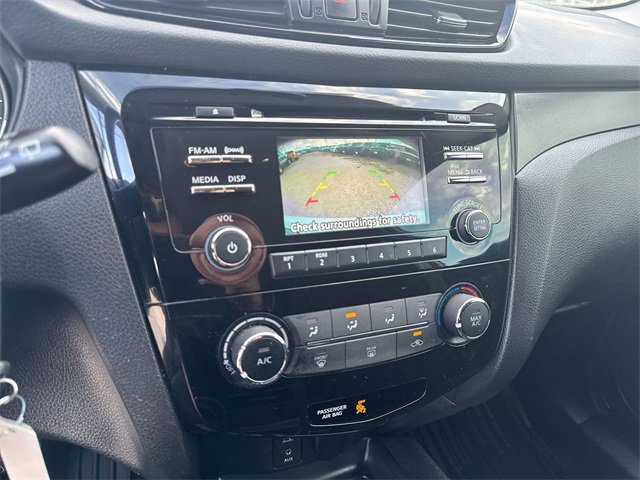 Used 2018 Nissan Rogue Sport S image 27