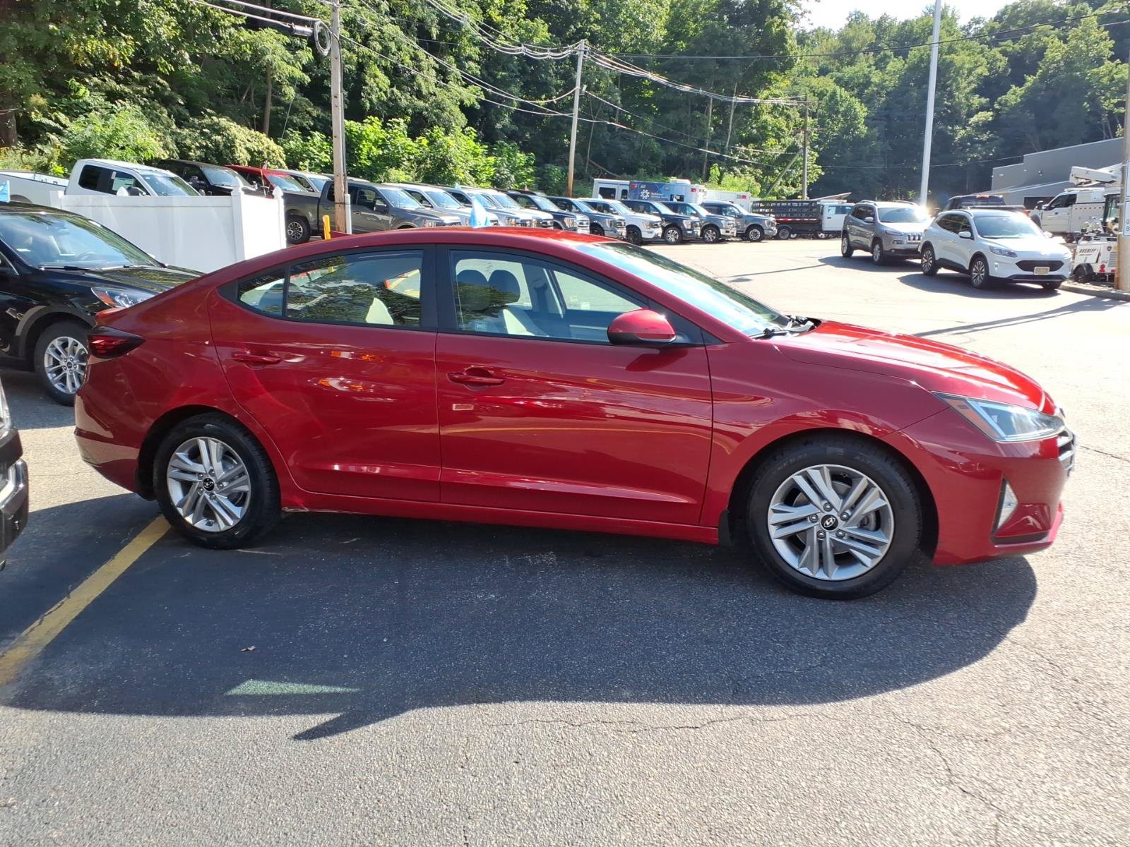 Used 2020 Hyundai Elantra SEL FWD image 9
