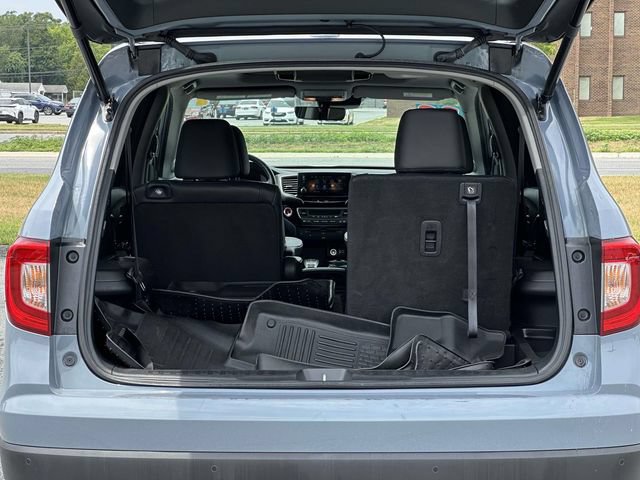 Used 2022 Honda Pilot Touring image 11