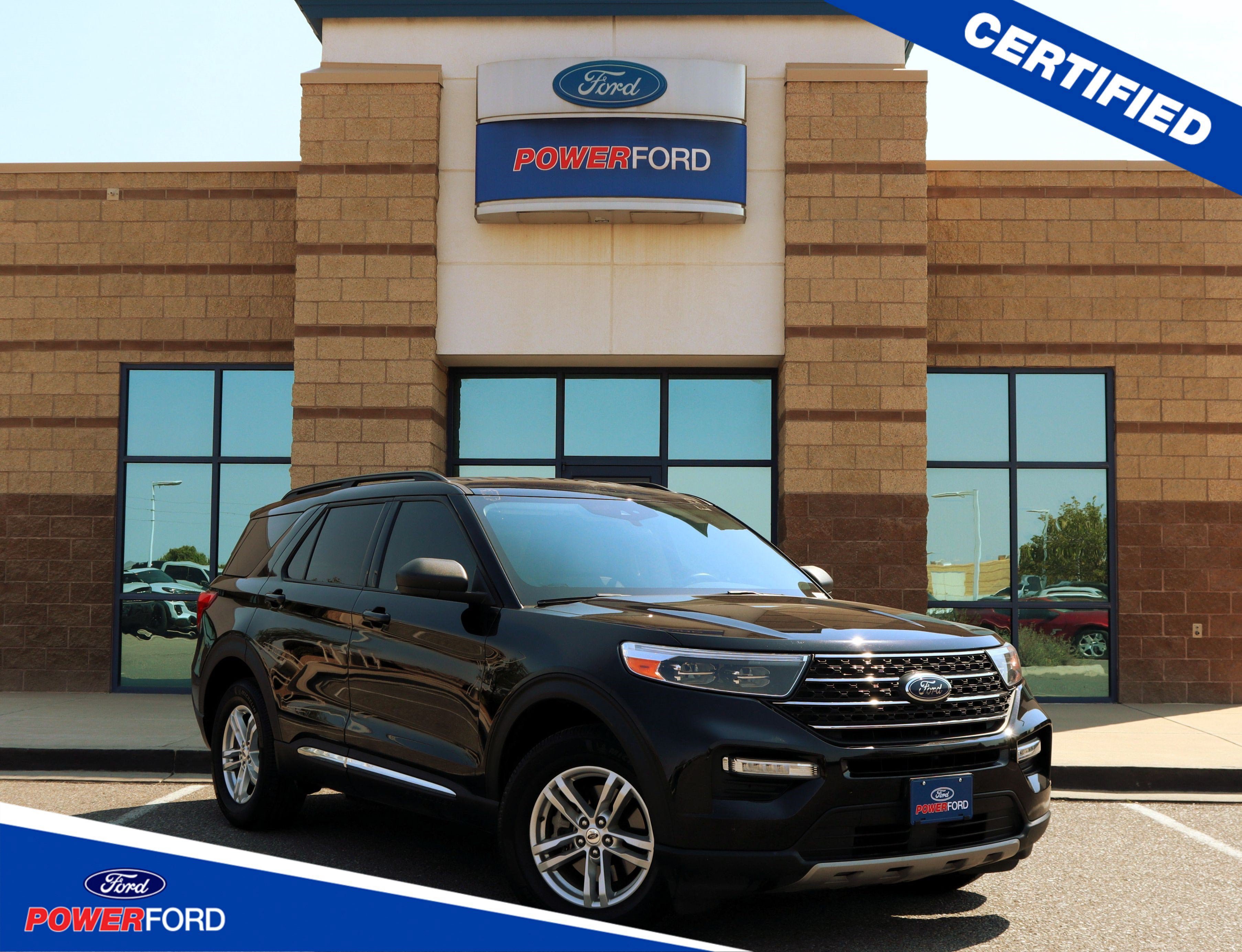 Certified 2023 Ford Explorer XLT w/ Equipment Group 202A AWD/4WD image 1