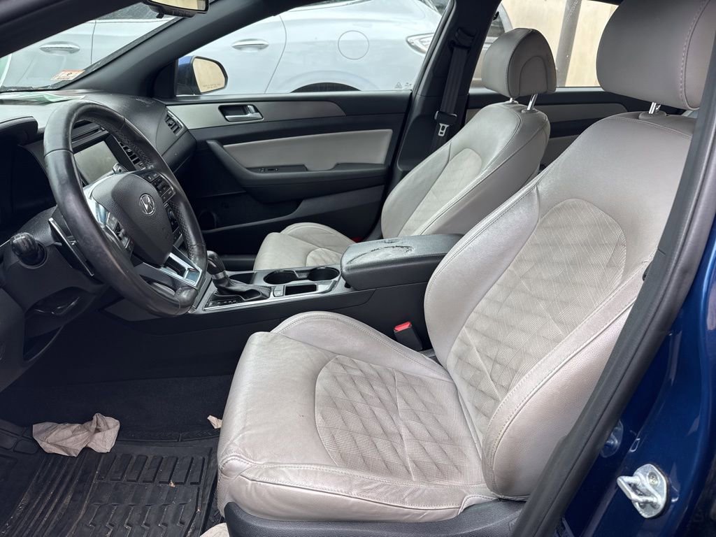 Used 2017 Hyundai Sonata Sport 2.0T FWD image 7