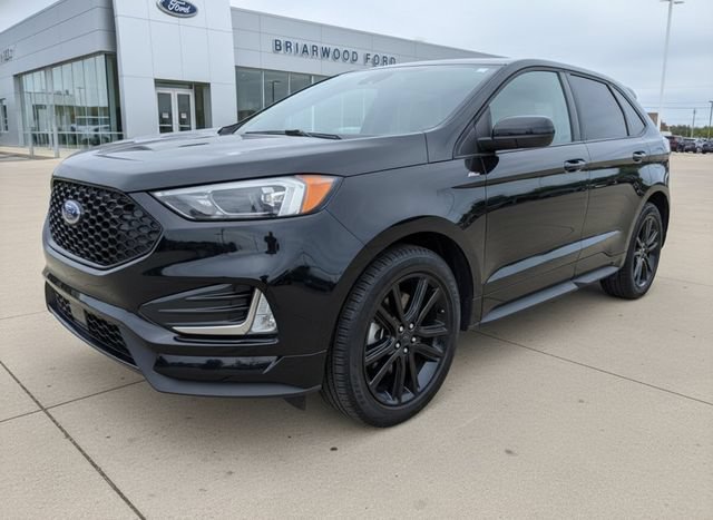 Certified 2024 Ford Edge ST-Line AWD/4WD image 1