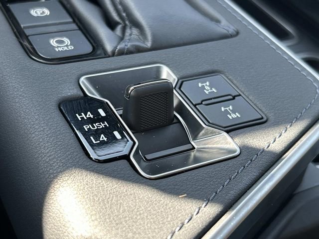 Used 2024 Lexus GX 550 AWD/4WD image 38