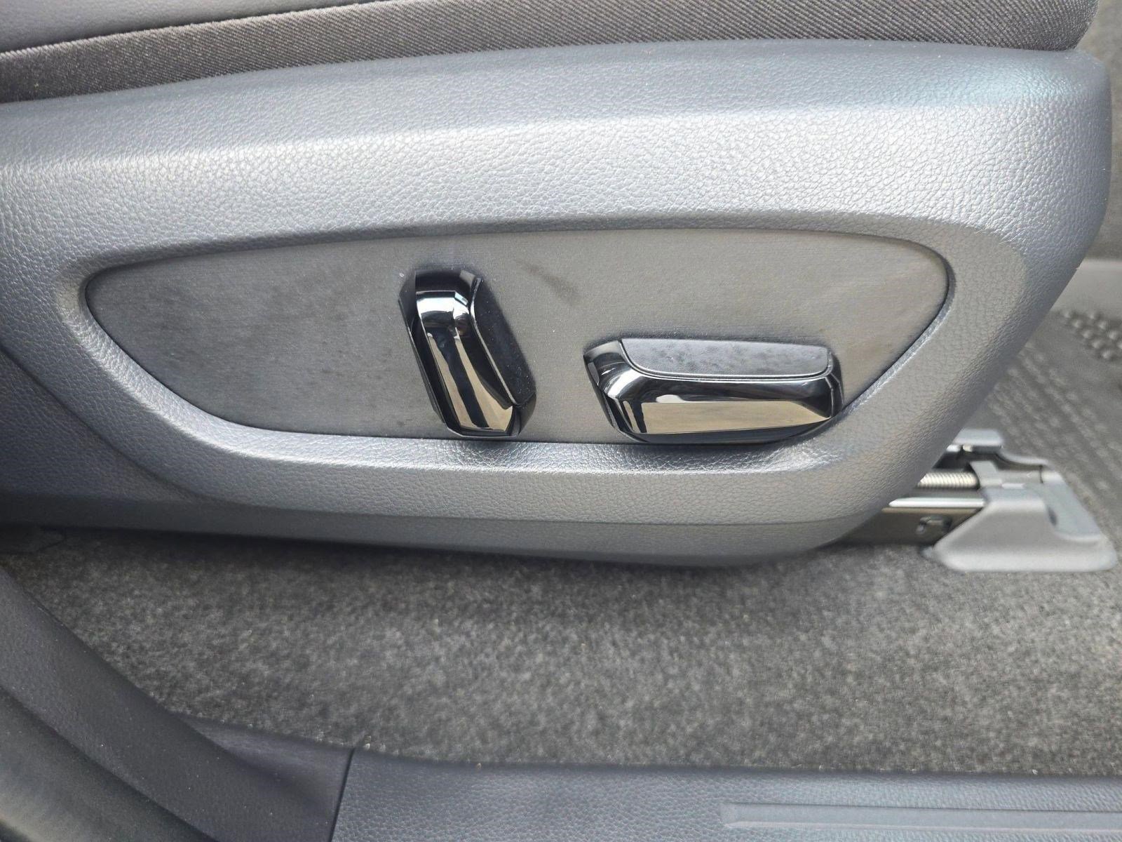 Used 2025 Lexus GX 550 image 12